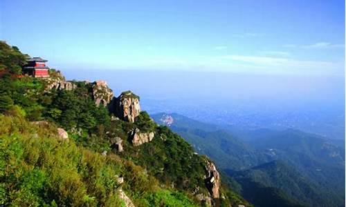 泰山顶上有住宿的地方吗_泰山山顶住宿多少